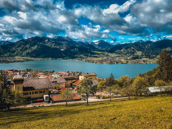 Quelle est la meilleure manière de sensibiliser le grand public à l'importance des zones humides?